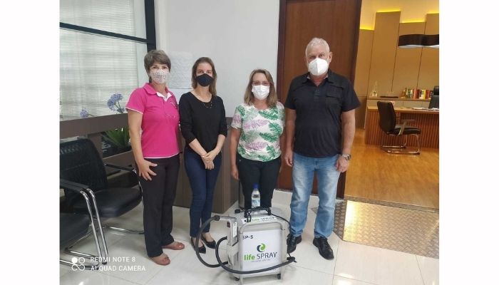 Guaraniaçu - Governo municipal repassa em comodato pulverizador eletrostático para Fundação Santo Antônio